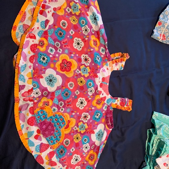 Dress - Picture 2 of 2